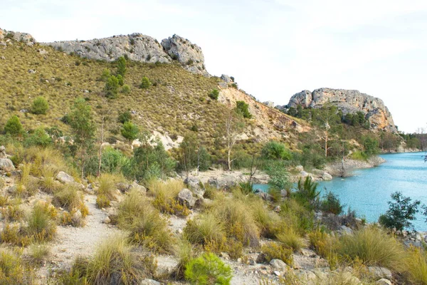 Mooi Binnenland Van Murcia Met Struikgewas Een Blauw Water Moeras — Stockfoto