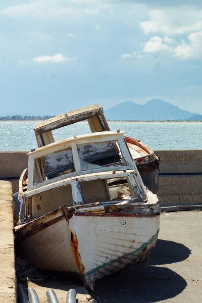 Старая Заброшенная Лодка Пристани Рыболовного Порта — стоковое фото