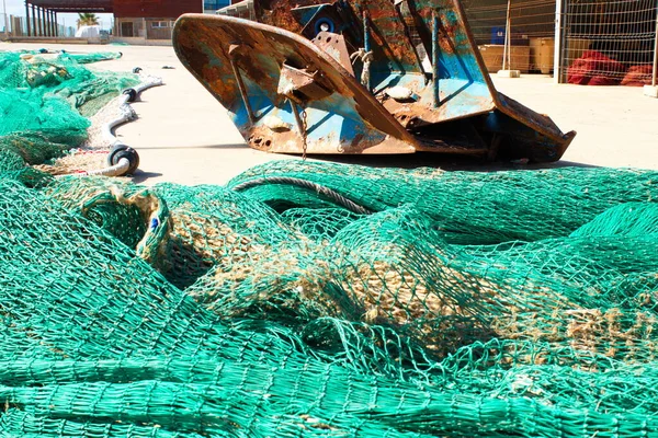 Разноцветные Рыболовные Сети Готовые Отправке Использованию Море — стоковое фото