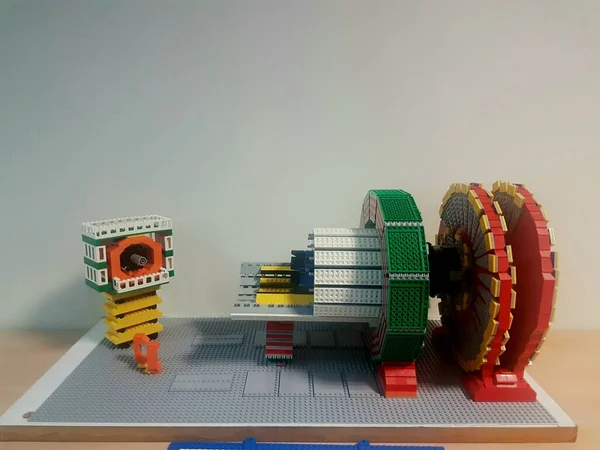 大型ハドロン衝突型加速器 Legoのモックアップ — ストック写真