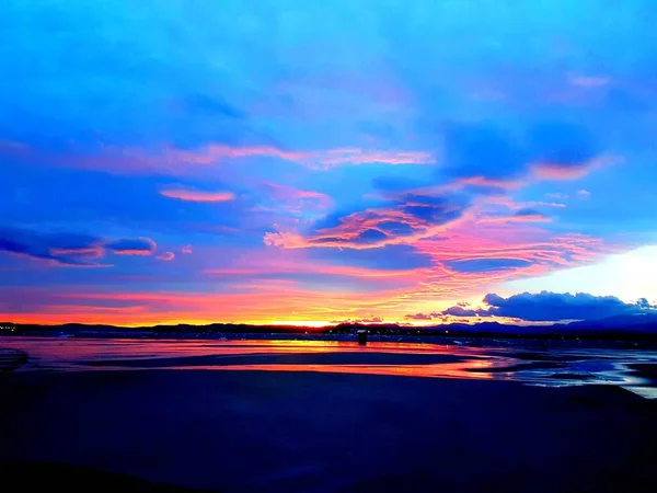 Bunter Sonnenaufgang Der Bucht Von Santander Nach Dem Regen — Stockfoto