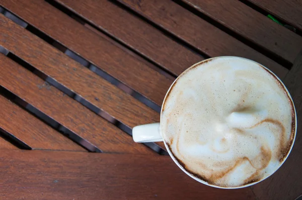 Kaffekopp på bordet — Stockfoto