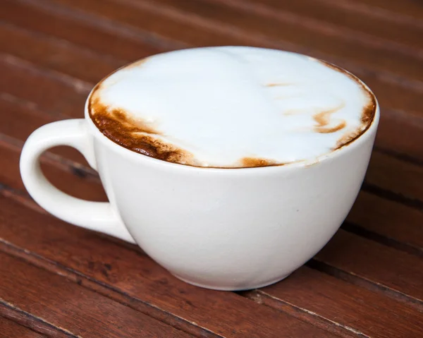 Kaffekopp på bordet — Stockfoto