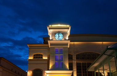 bangkok şehir gece saat kulesi