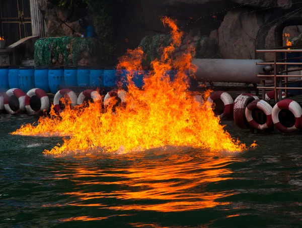Fire on water — Stock Photo, Image
