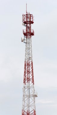 hücre kule ve radyo anteni