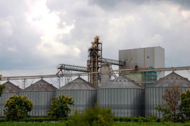 pirinç fabrikası, fabrika süreci üretim hattında t depolama tankları