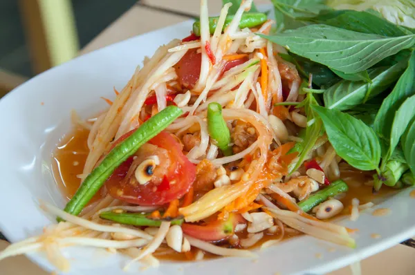 Tajskie jedzenie sałatka z papai — Zdjęcie stockowe