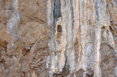 Kaya dağının uçurumu