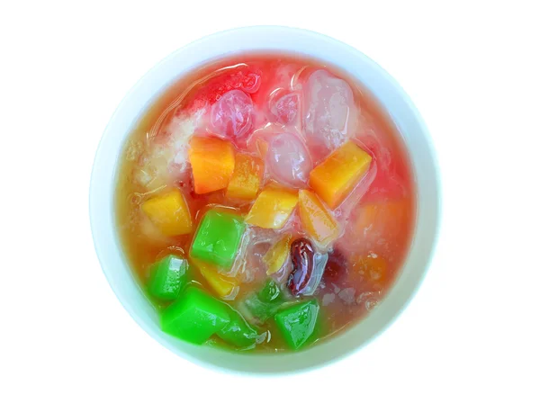 Десерт со льдом со свежими фруктами . — стоковое фото
