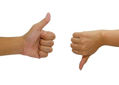 El ile başparmak yukarı beyaz arkaplan izole