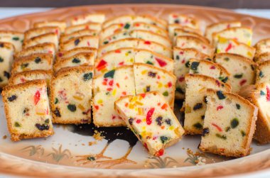 ev yapımı muz ekmeği