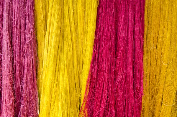 Raw silk thread for background — Stock Photo, Image