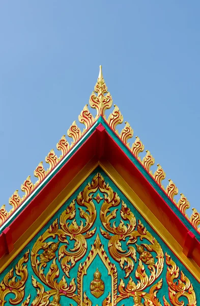 Telhado do templo em Bangkok, Tailândia — Fotografia de Stock