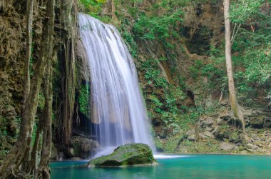 erawan şelale Milli Parkı, derin orman şelale,