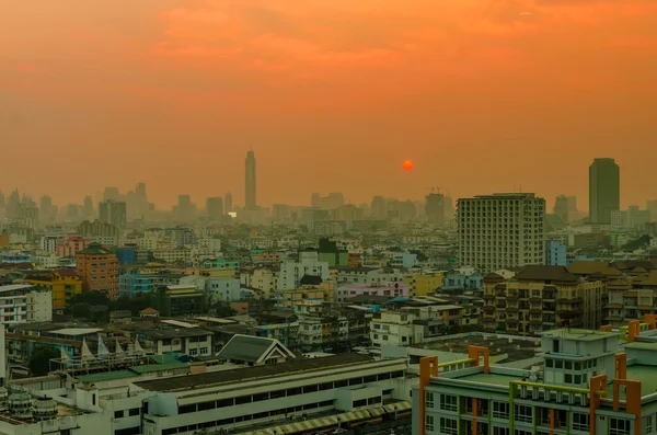 Paisaje puesta de sol de la ciudad en Bangkok, Tailandia —  Fotos de Stock