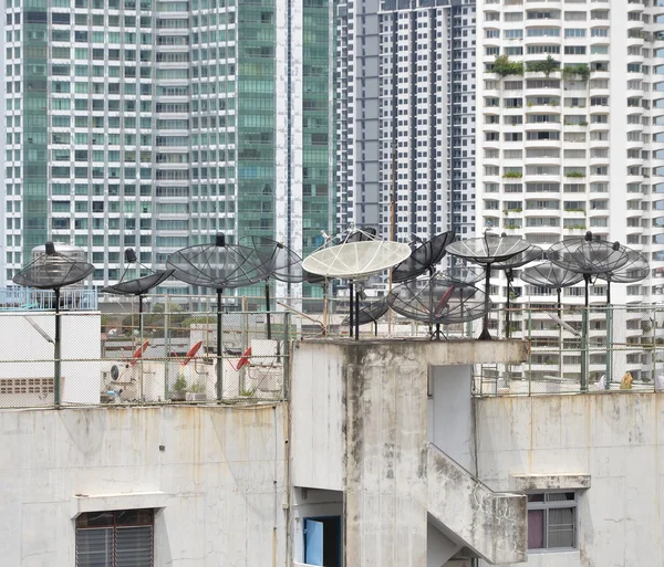 Many Satellite on top building for telecommunication concept — Stock Photo, Image