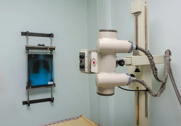 Urządzenie rentgenowskie w szpitalu — Zdjęcie stockowe