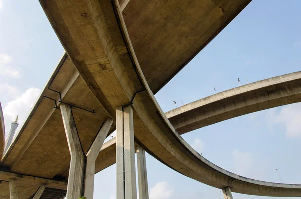 Gran carretera de cruce sobre la cabeza — Foto de Stock