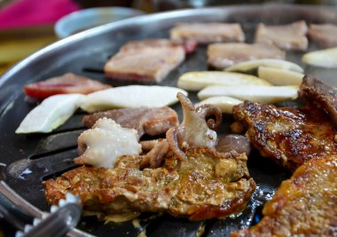 Korece Barbekü - pişmiş et ocakta