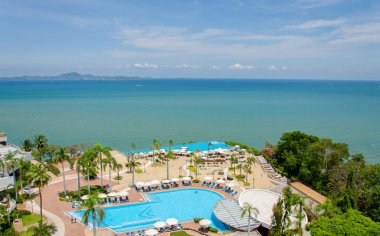 lüks otel tropikal Plajı'nda yüzme havuzlarının Üstten Görünüm