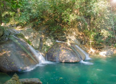 erawan şelale Milli Parkı, derin orman şelale
