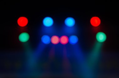 Lazer ışınları ile sahne spot