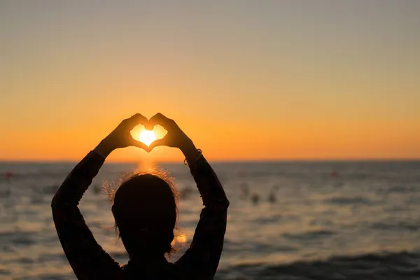 Woman Silhouette Beautiful Sunset Sea Form Love Heart Shaped Hand — Stock Photo, Image
