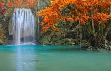 erawan şelale Milli Parkı, derin orman şelale