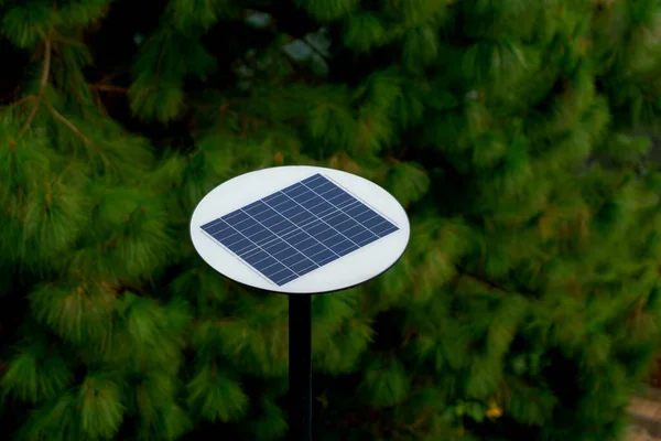 Straatlamp Met Zonne Energie Fotovoltaïsche Verlichting Een Park — Stockfoto