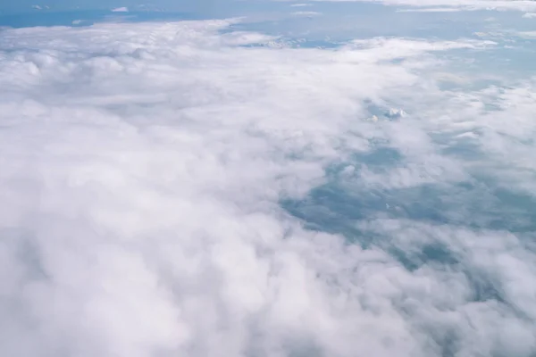 Blå Himmel Skyer Som Set Gennem Vinduet Fly - Stock-foto