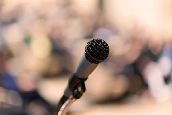 Mikrofon Zasedací Místnosti Pro Konferenci — Stock fotografie