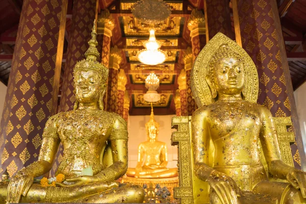 Forntida Buddhastaty Antik Ubosot Vid Thailandstemplet — Stockfoto
