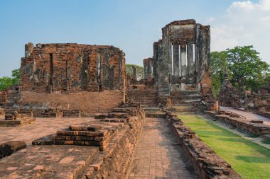 Ayutthaya, Tayland 'daki antik tapınak. Tapınak, eski Ayutthaya Kraliyet Sarayı 'nın bulunduğu yerde..