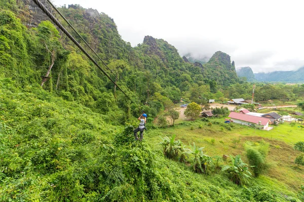Man Going Zipline Adventure Forest Lao — Stock Photo, Image