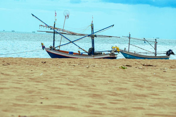 Velhos Barcos Madeira Praia Mar Andaman Tailândia Verão Paisagem Marinha — Fotografia de Stock