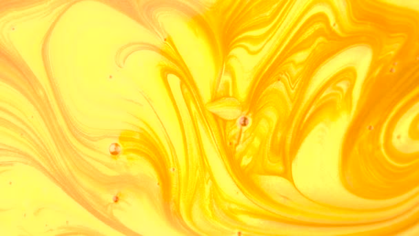 Golden ink satisfying macro luxury liquid — Stock Video