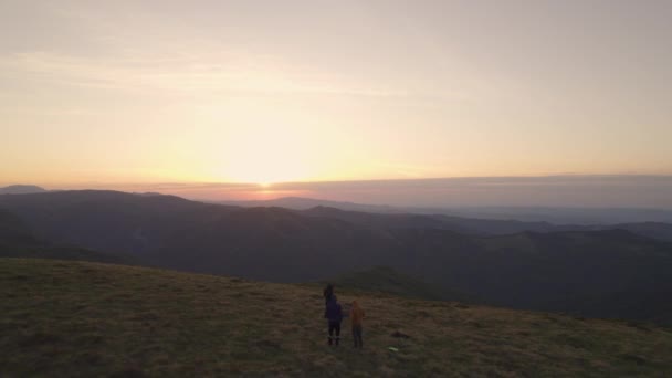 Pôr Sol Panorâmico Sobre Ambaritsa Levski Pico Montanhas Balcânicas Bulgária — Vídeo de Stock