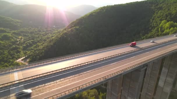 Beautiful Highway Bridge Mountains Cars Driving Viaduct Summer Traffic Aerial — Stock videók