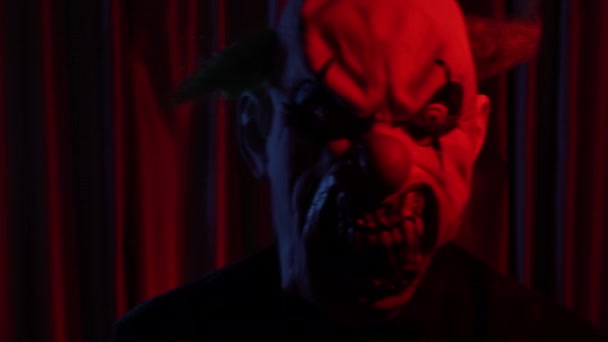 Страшный Клоун Концепции Ужасов Красной Комнаты Высококачественные Кадры — стоковое видео