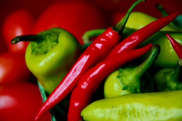 Scrumptious pimientos de colores brillantes — Foto de Stock