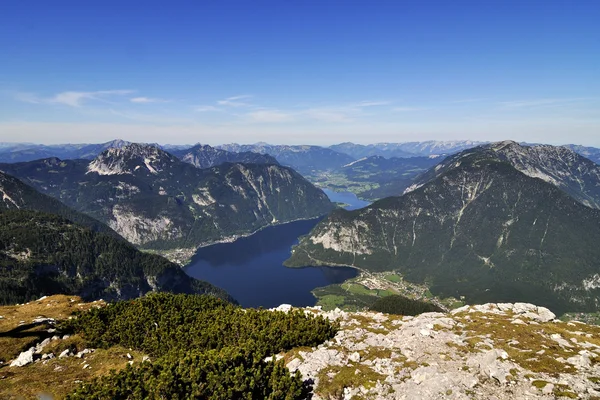 Lago di montagna — Foto Stock