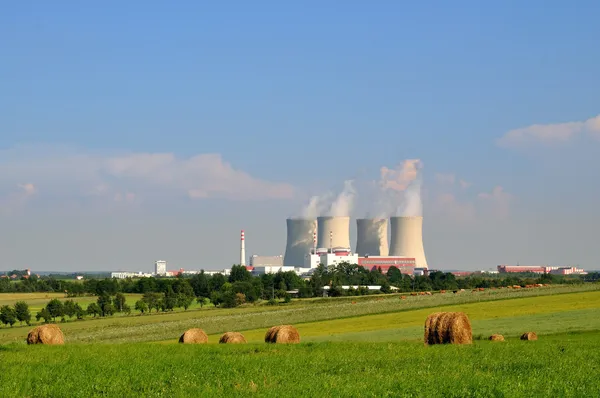 Nuclear electric power station — Stock Photo, Image