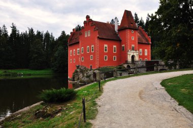 Romantik Kırmızı chateau
