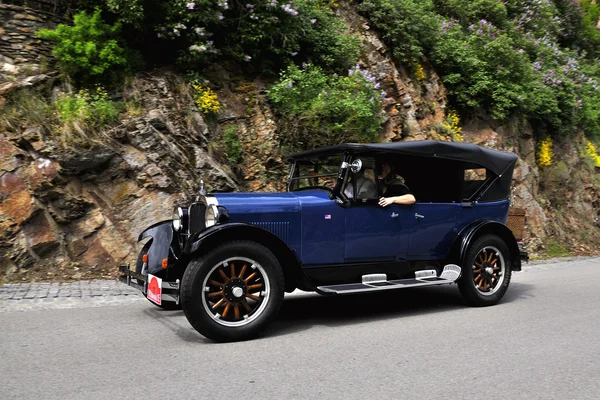 Vintage car — Stock Photo, Image