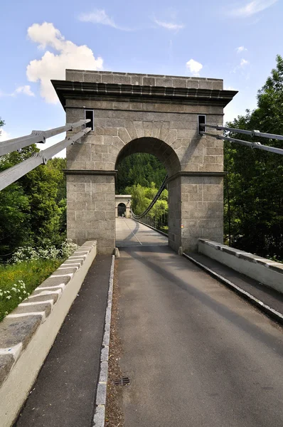 Ancient chain bridge — Stock Photo, Image