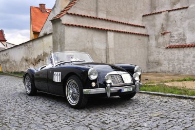 eski model araba