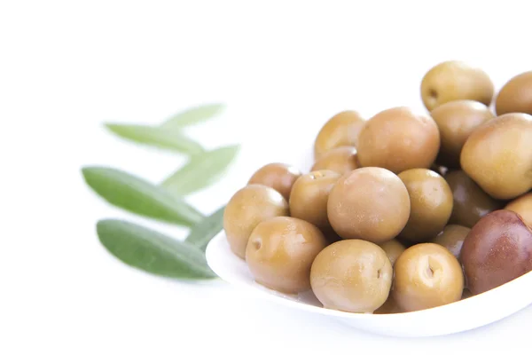 Olives with leafs — Stock Photo, Image