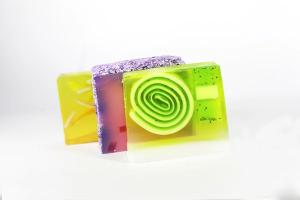 Niektóre kolorowe paski mydła ułożone — Zdjęcie stockowe