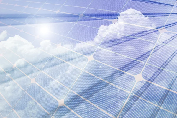 Hernieuwbare energie, zonne-panelen samenstelling Stockfoto